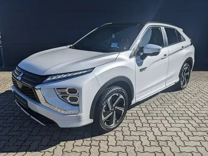 Gebraucht Mitsubishi Eclipse Cross Top 188 PS (138 kW) 2023 Titan weiß metallic (metallic) SUV