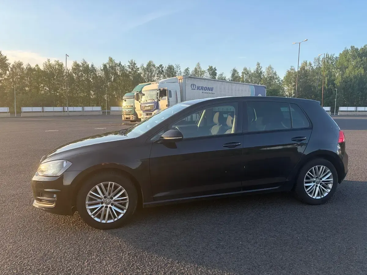 Gebraucht VW Golf VII 110 PS (80 kW) 2014 Schwarz Kombi