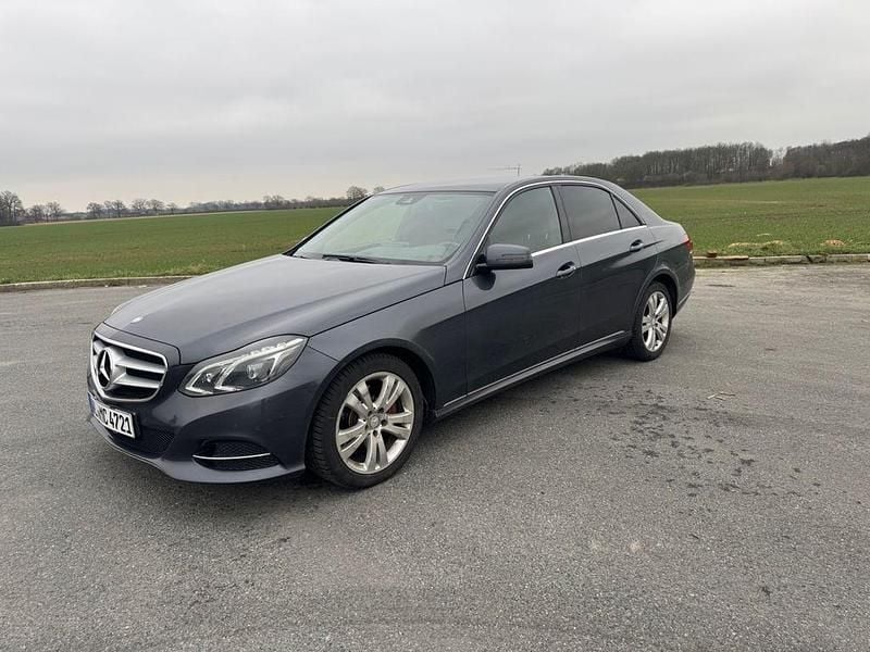 Gebraucht Mercedes E300 231 PS (169 kW) 2014 Grau Limousine