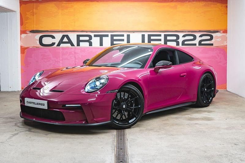 Rot Gebraucht 2023 Porsche 992 | 178.900 € - Bild 1/4