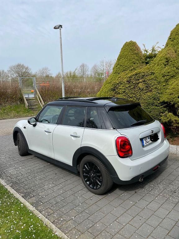 Gebraucht Mini Cooper Chili 136 PS (100 kW) 2015 Silber Kleinwagen