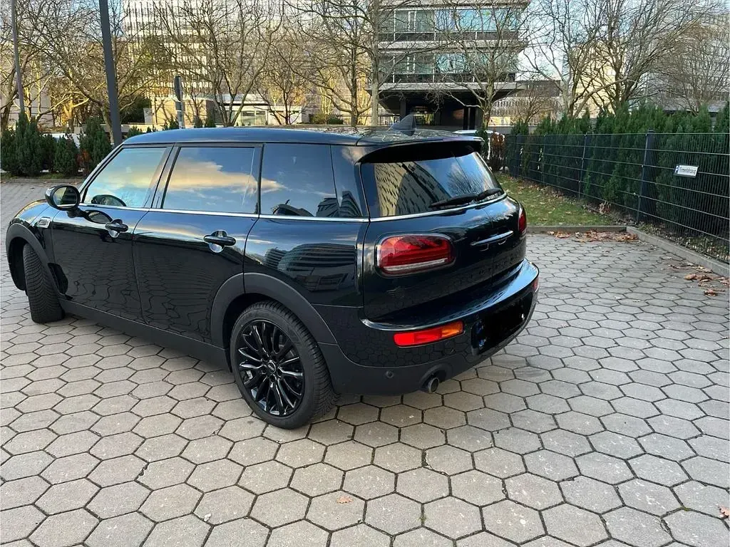 Gebraucht Mini Cooper Clubman Classic 136 PS (100 kW) 2023 Schwarz Kombi