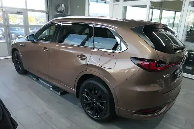 Gebraucht Mazda CX-80 Homura-Line 254 PS (186 kW) 2025 Braun SUV