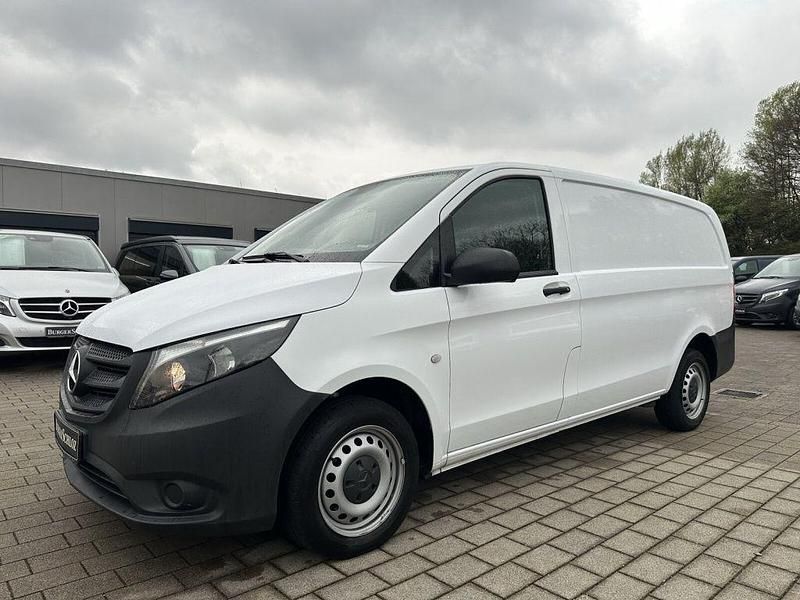 Second-hand Mercedes Vito 136 CP (100 kW) 2019 Alb Van