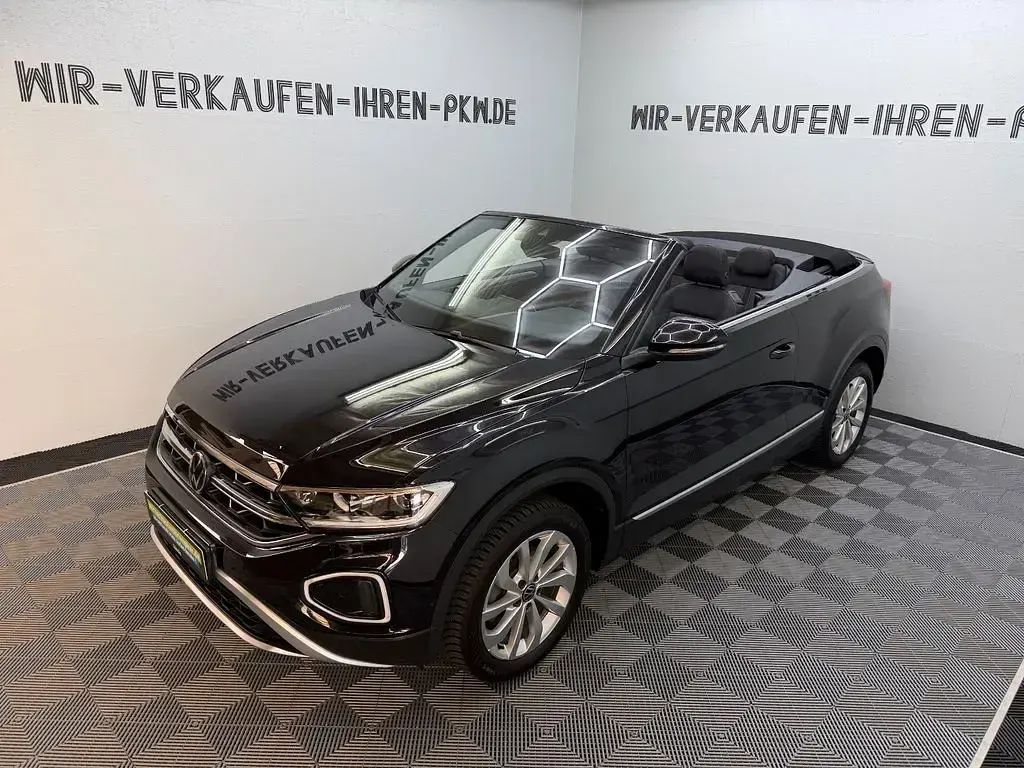 Gebraucht VW T-Roc Cabriolet Style 116 PS (85 kW) 2024 Schwarz Cabrio