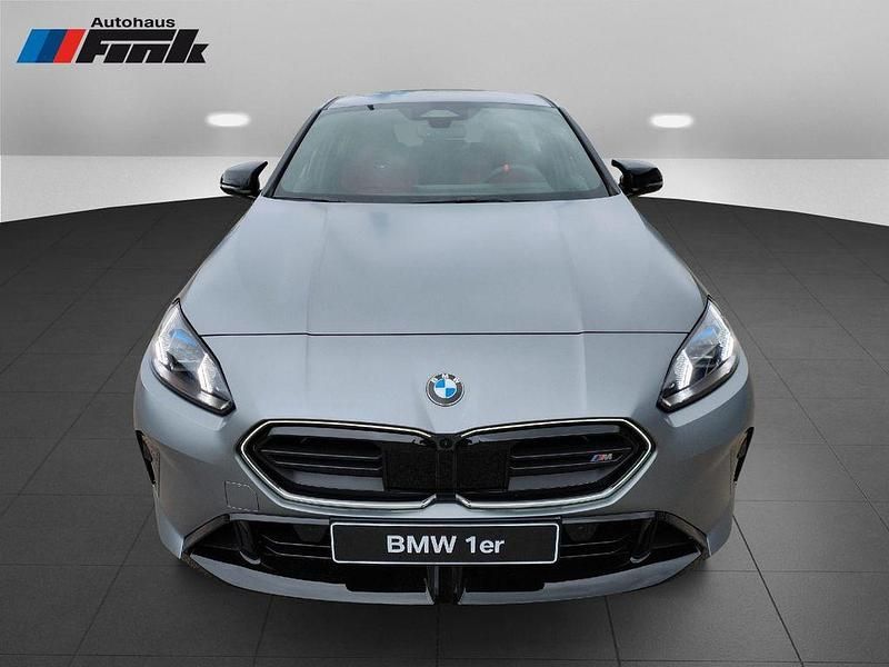 Neu BMW M135 Shadowline 300 PS (220 kW) 2025 Bmw individual frozen pure gre Kleinwagen