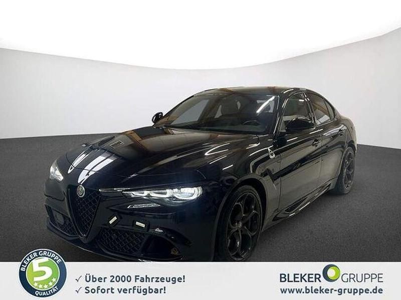 Gebraucht Alfa Romeo Giulia Quadrifoglio 519 PS (381 kW) 2024 Colore esterno (nero vulcano, metallic) Limousine