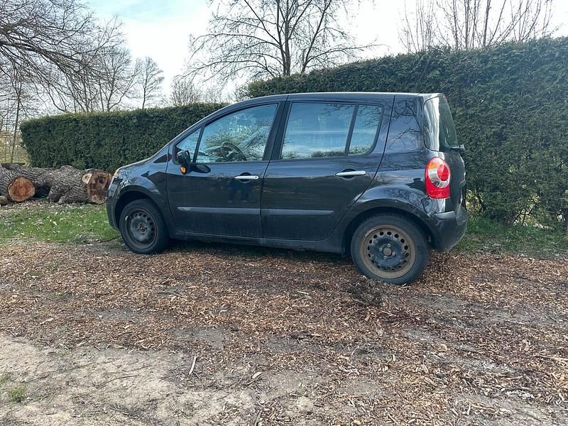 Used Renault Modus 2004 Black Minivan