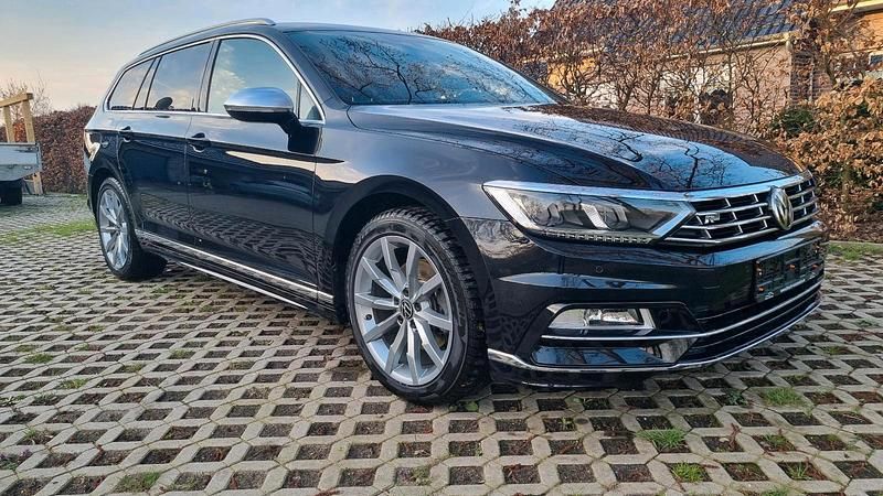 Gebraucht VW Passat R-line 150 PS (110 kW) 2015 Schwarz Kombi
