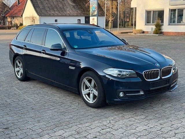 Gebraucht BMW 520 190 PS (139 kW) 2016 Blau Kombi