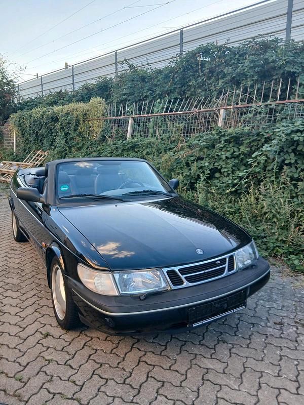 Schwarz Gebraucht 1994 Saab 900 Cabriolet Cabrio | 1.500 € - Bild 1/4