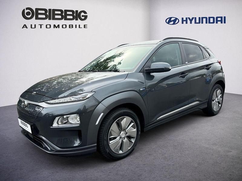 Grau / dark knight Gebraucht 2020 Hyundai Kona Advantage SUV | 16.990 € (Fairer Preis) - Bild 1/3