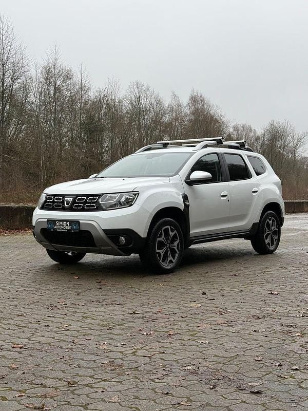 Gebraucht Dacia Duster Prestige 114 PS (83 kW) 2019 Weiß SUV