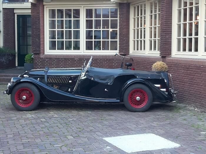 Gebraucht Morgan 4/4 1981 Schwarz Cabrio