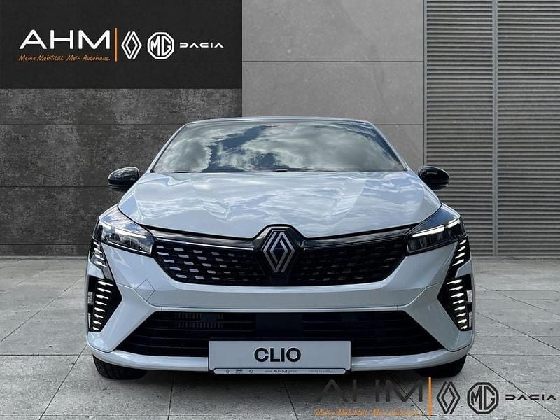 Gebraucht Renault Clio V Techno 91 PS (66 kW) 2025 Weiss Limousine