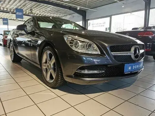 Gebraucht Mercedes SLK250 204 PS (150 kW) 2011 Grau Cabrio