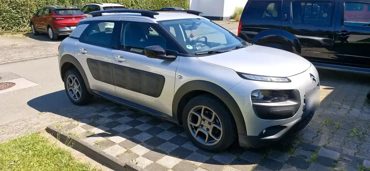 Gebraucht Citroën C4 Cactus Shine Edition 82 PS (60 kW) 2017 Silber Kleinwagen
