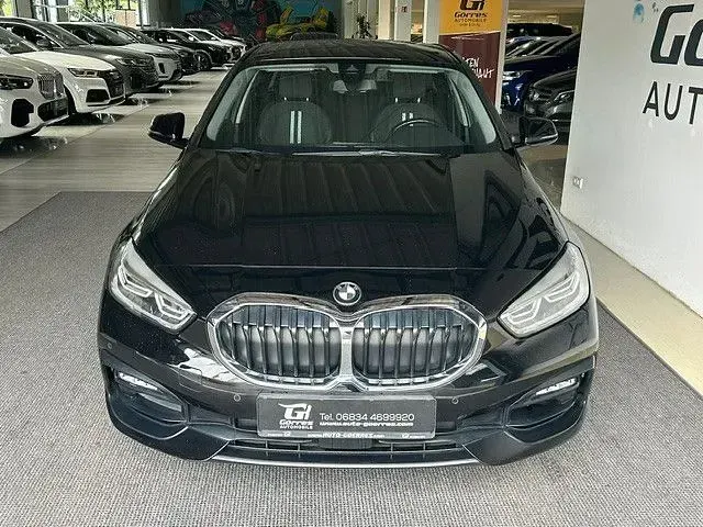 Gebraucht BMW 118 Sport Line 140 PS (102 kW) 2020 Schwarz Kleinwagen