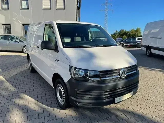 Gebraucht VW Transporter 102 PS (75 kW) 2019 Weiß Van