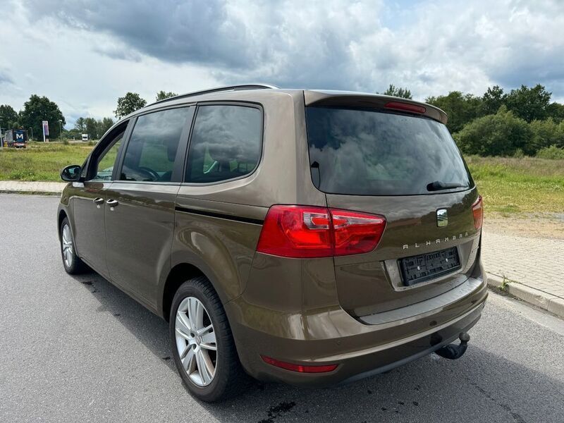 Gebraucht Seat Alhambra Style 150 PS (110 kW) 2012 Braun Van / Kleinbus