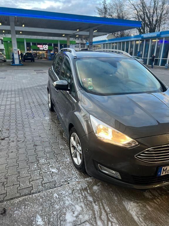 Gebraucht Ford Grand C-Max Titanium 150 PS (110 kW) 2017 Schwarz Van / Kleinbus