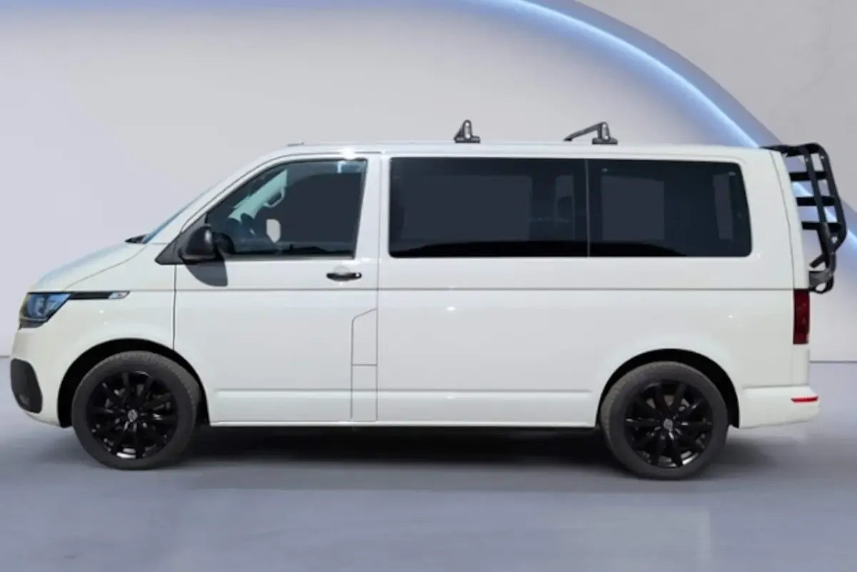 Gebraucht VW Multivan Trendline 150 PS (110 kW) 2021 Van / Kleinbus