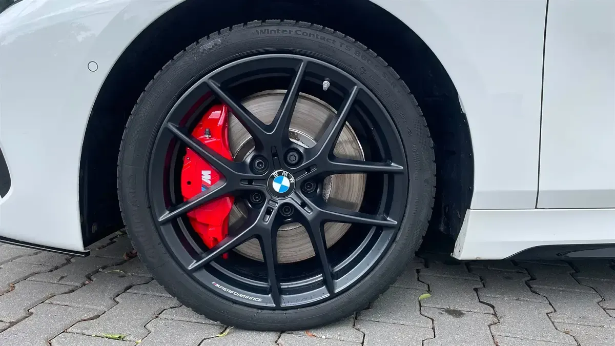 Gebraucht BMW M135 Efficient Dynamics 306 PS (225 kW) 2022 Alpinweiß uni Kleinwagen