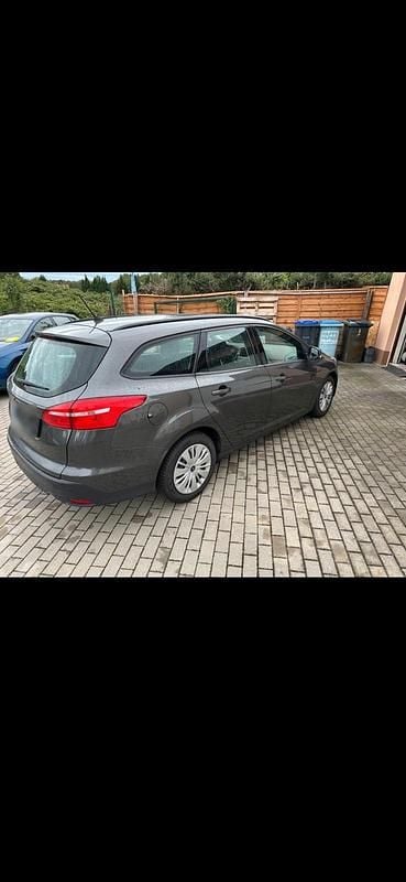 Second-hand Ford Focus 150 CP (110 kW) 2015 Gri Break