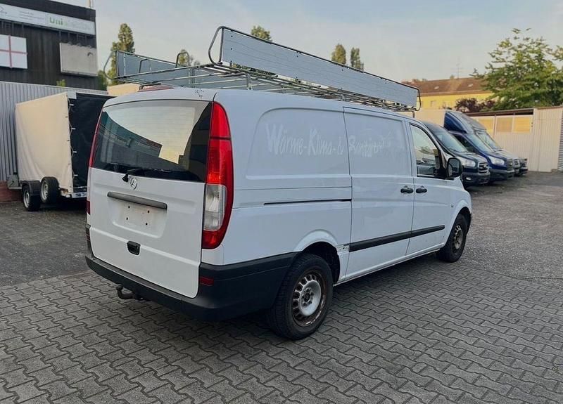 Gebraucht Mercedes Vito 88 PS (64 kW) 2006 Weiß Van
