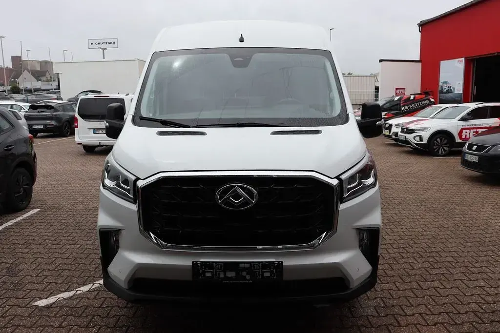 Neu Maxus V90 147 PS (108 kW) 2026 Weiß Van