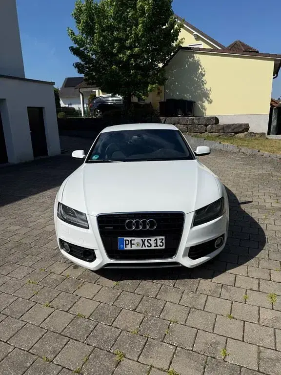 Gebraucht Audi A5 Sportback Sport 239 PS (175 kW) 2010 Weiß Kleinwagen