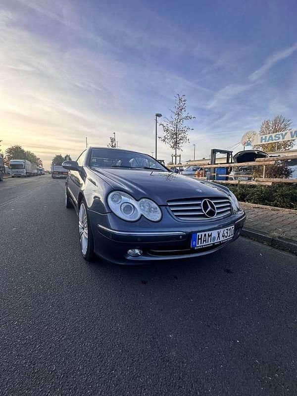 Gebraucht Mercedes CLK320 218 PS (160 kW) 2003 Blau Coupé