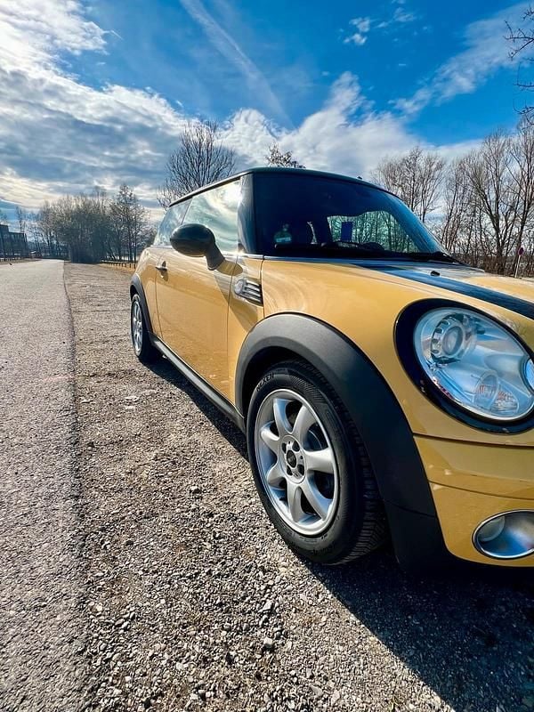 Gebraucht Mini Cooper Coupé 120 PS (88 kW) 2007 Gelb Coupé