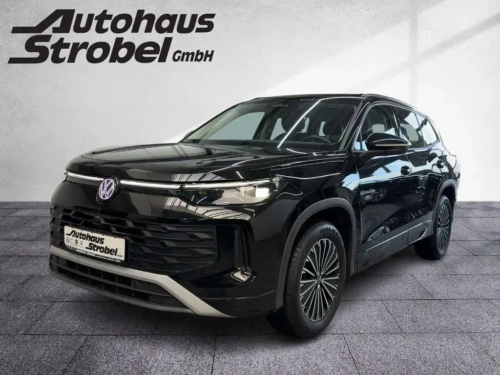 Gebraucht VW Tayron Life 193 PS (141 kW) 2025 Grenadillschwarz metallic SUV