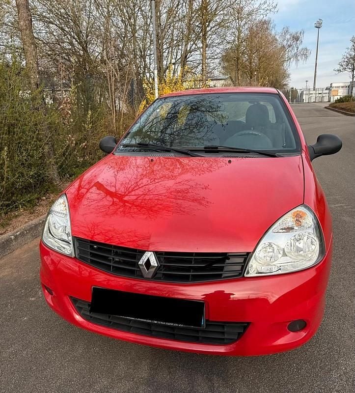 Gebraucht Renault Clio II Campus 65 PS (47 kW) 2009 Rot Kleinwagen