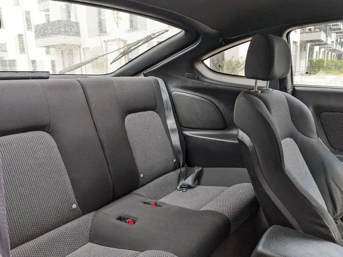 Gebraucht Hyundai Coupé GLS 143 PS (105 kW) 2003 Silber Coupé