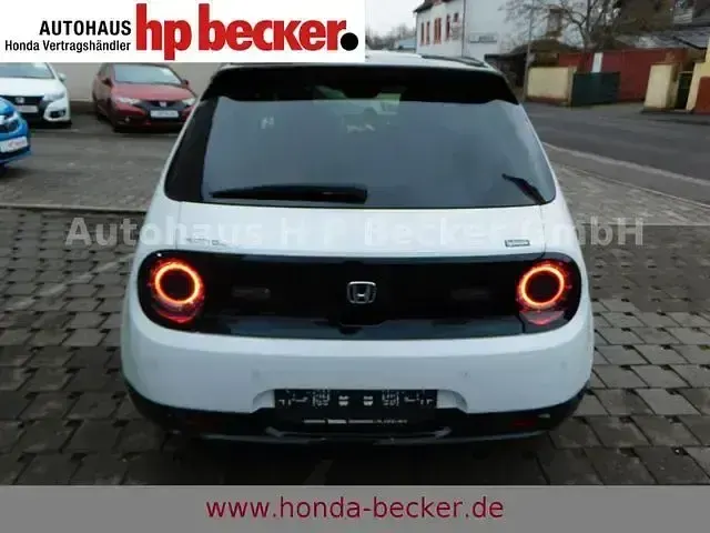 Gebraucht Honda e Advance 113 kW (154 PS) 2021 Platinum white p Kleinwagen