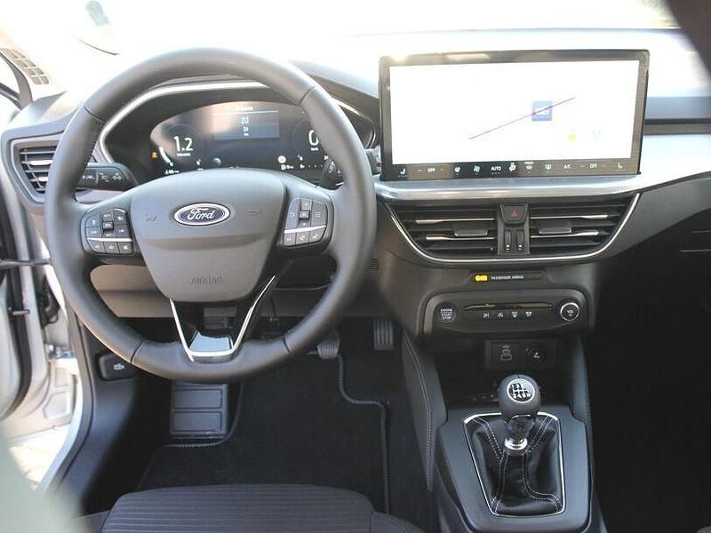 Neu Ford Focus Titanium X 125 PS (91 kW) 2026 Silber Kombi