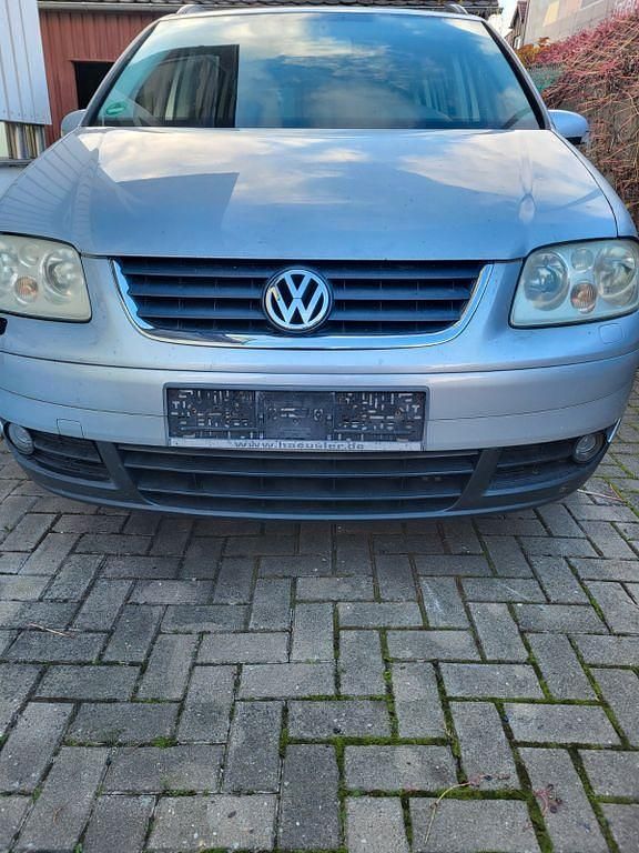 Gebraucht VW Touran Trendline 140 PS (102 kW) 2004 Silber Van / Kleinbus