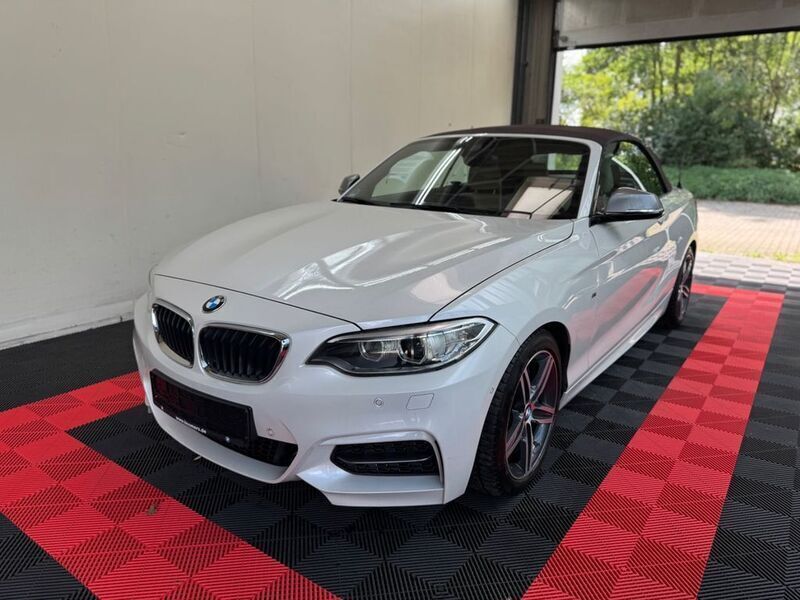 Weiß Gebraucht 2015 BMW M235 Performance Cabrio | 27.990 € (Fairer Preis) - Bild 1/4