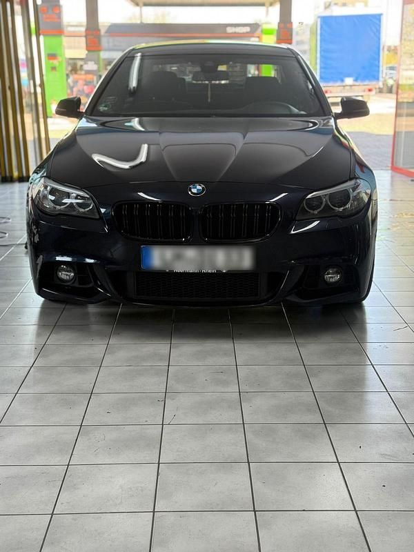 Gebraucht 2016 BMW 530 M Sport Limousine | 15.250 € (Fairer Preis) - Bild 1/4
