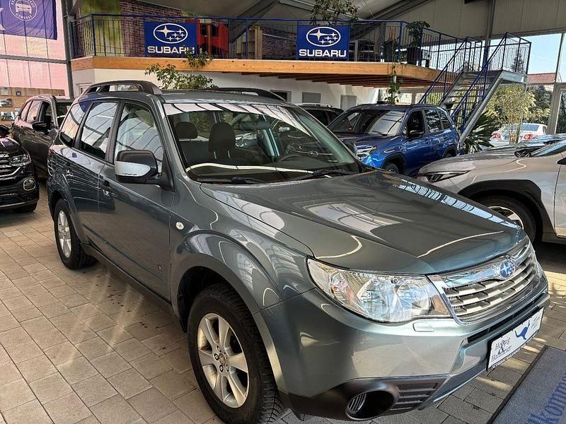 Gebraucht Subaru Forester Active 150 PS (110 kW) 2010 Grün SUV