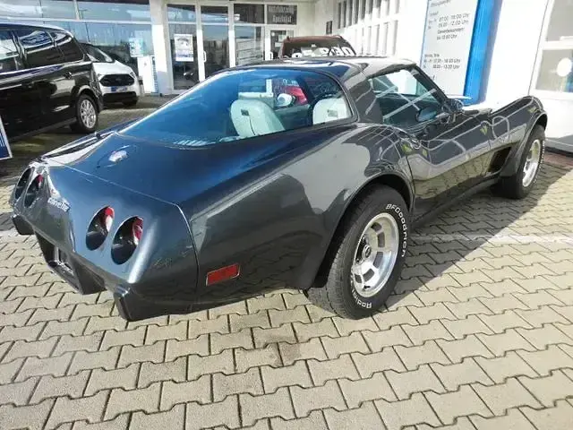 Gebraucht Corvette C3 177 PS (130 kW) 1978 Grau Cabrio