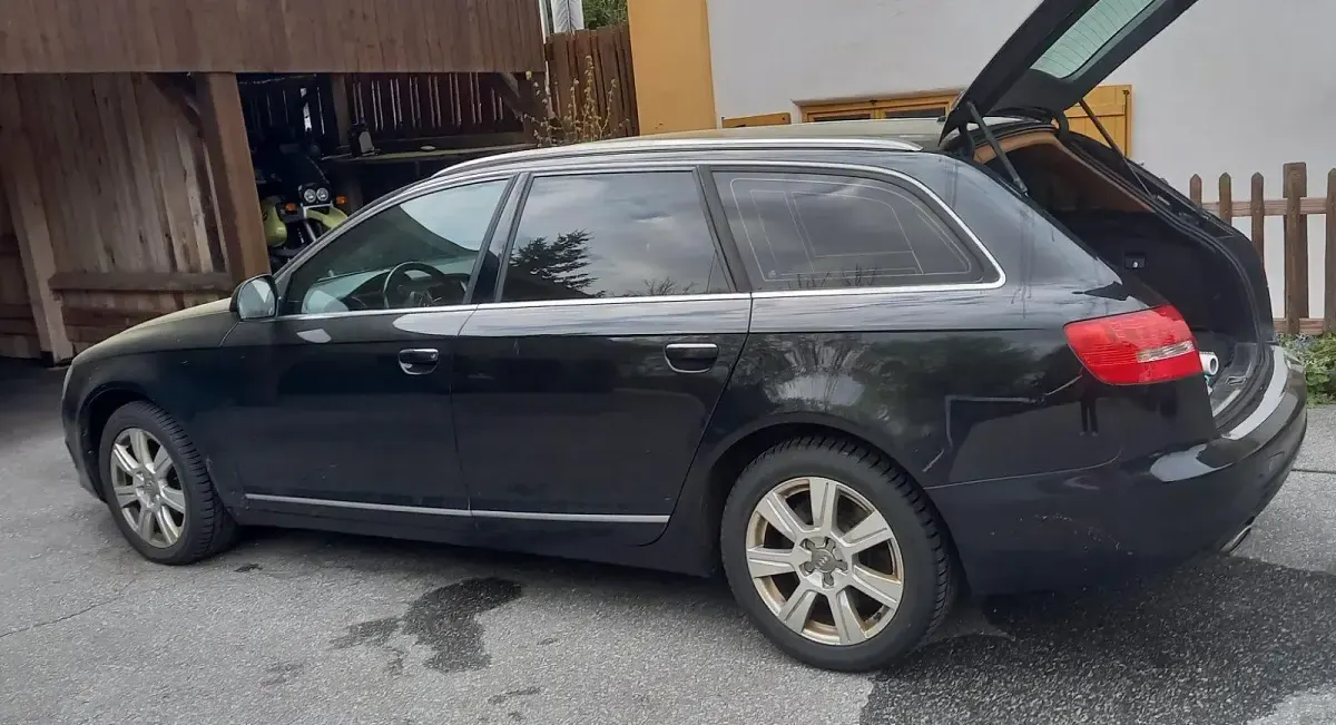 Gebraucht Audi A6 240 PS (176 kW) 2010 Schwarz Kombi