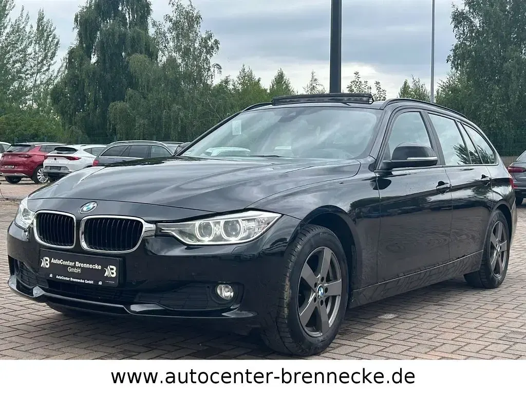 Gebraucht BMW 320 184 PS (135 kW) 2014 Saphirschwarz Kombi