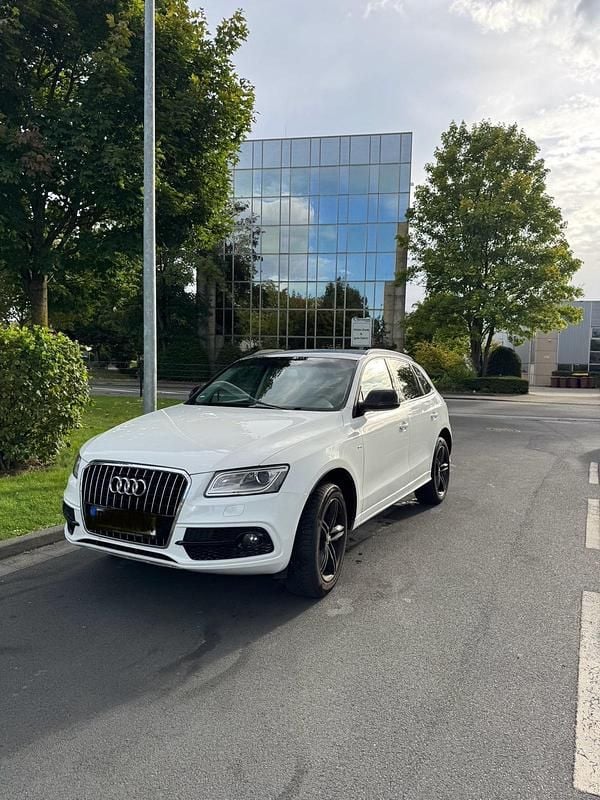 Weiß Gebraucht 2015 Audi Q5 S-Line SUV | 11.400 € (Fairer Preis) - Bild 1/4