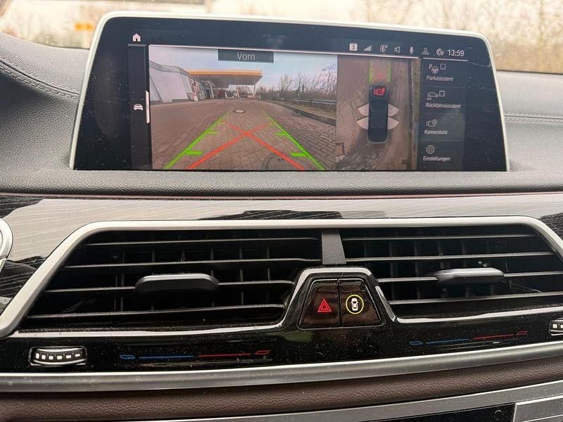 Gebraucht BMW 730 Luxury Line 265 PS (194 kW) 2020 Schwarz Limousine