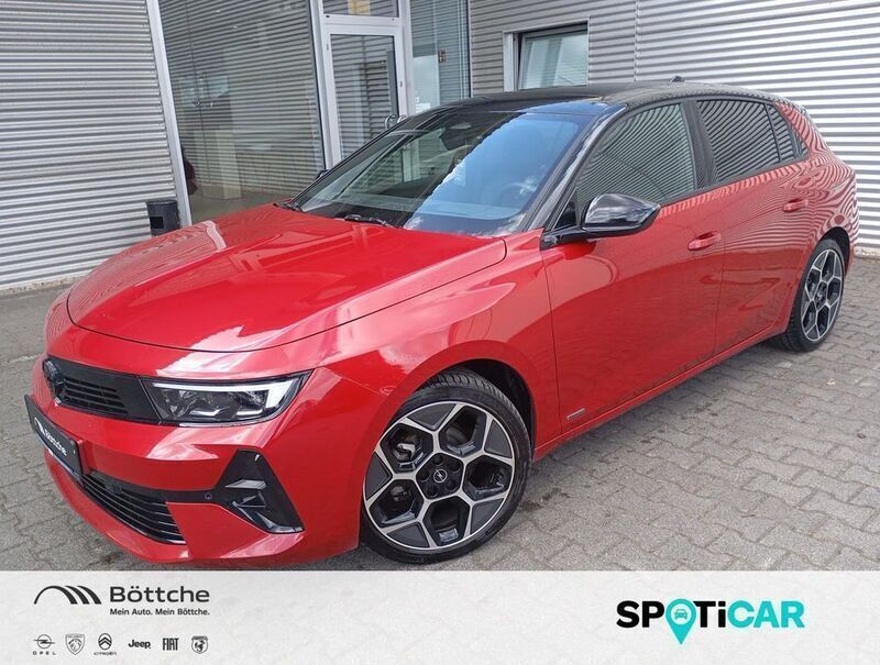 Chili rot/kardio rot Gebraucht 2022 Opel Astra Ultimate Limousine | 23.880 € (Fairer Preis) - Bild 1/4