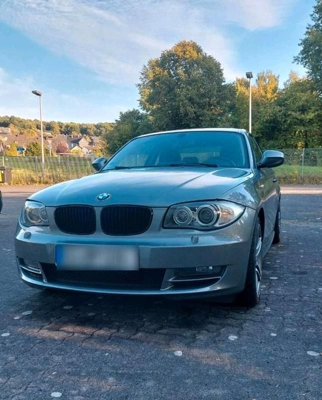 Gebraucht BMW 120 Coupé Advantage 170 PS (125 kW) 2010 Grau Coupé