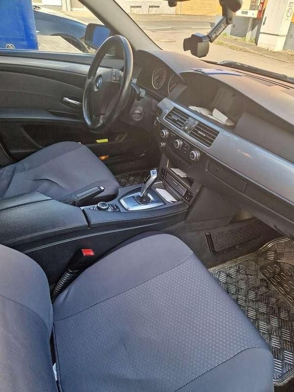 Gebraucht BMW 520 177 PS (130 kW) 2009 Kombi